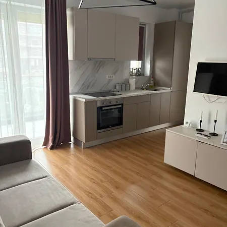 Signature Promenada 2 3*