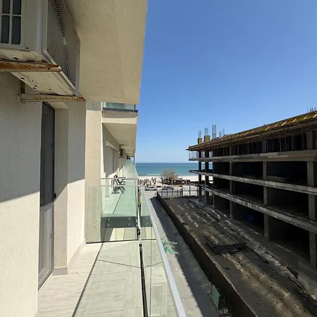 Signature Promenada 2