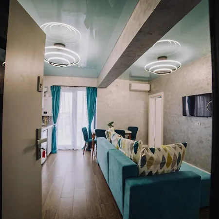 Signature Promenada 2 3*